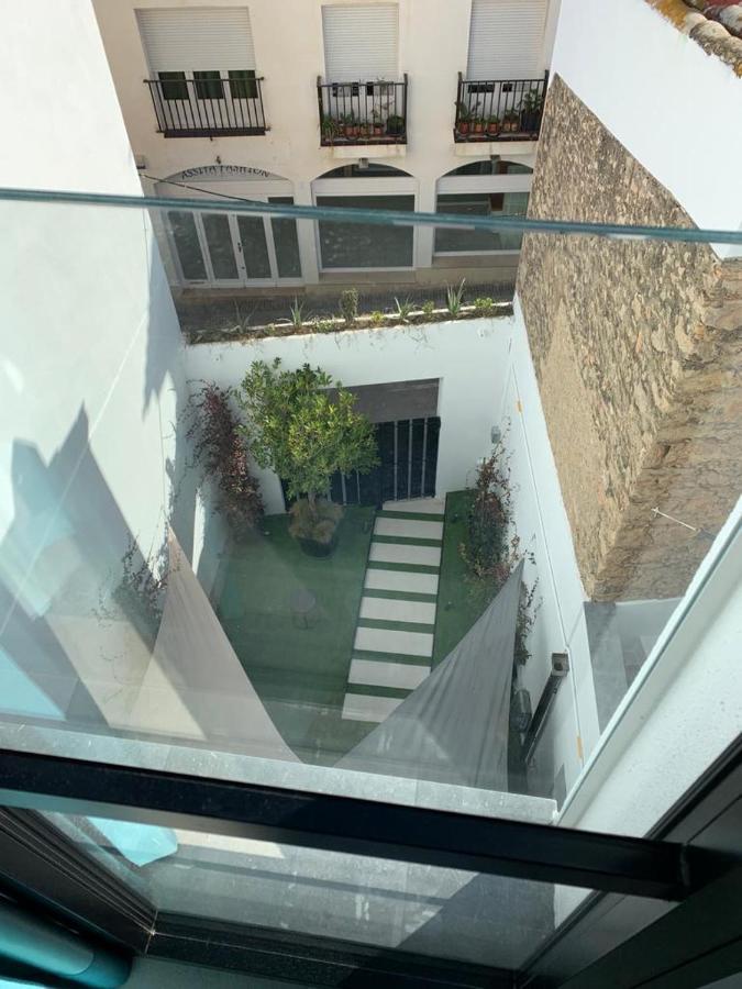 Aparthotel El Cargol L' Escala Buitenkant foto