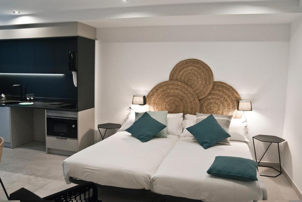 Aparthotel El Cargol L' Escala Buitenkant foto