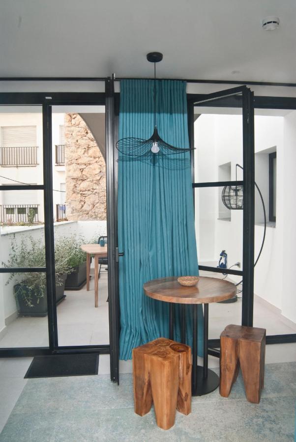 Aparthotel El Cargol L' Escala Buitenkant foto