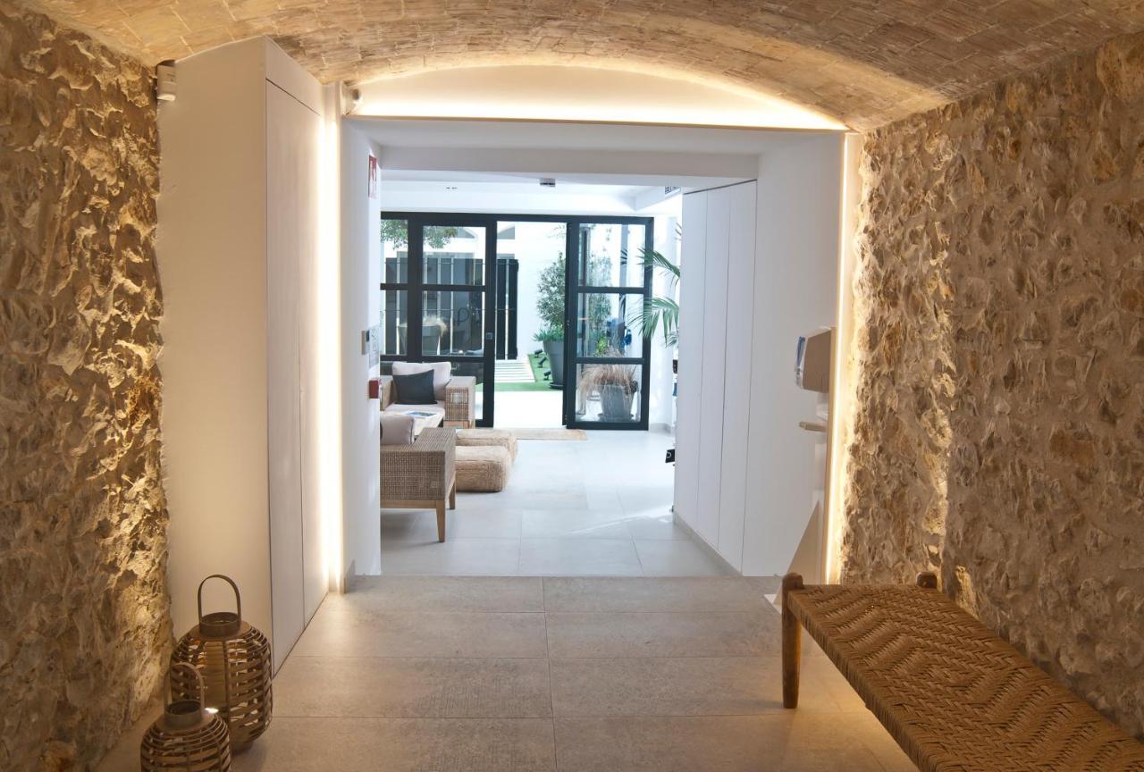Aparthotel El Cargol L' Escala Buitenkant foto