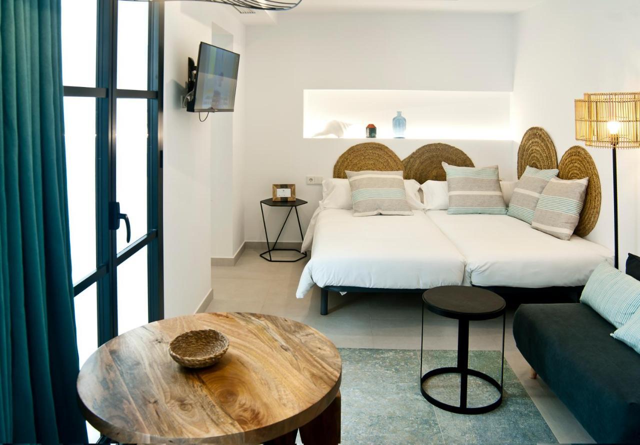 Aparthotel El Cargol L' Escala Buitenkant foto